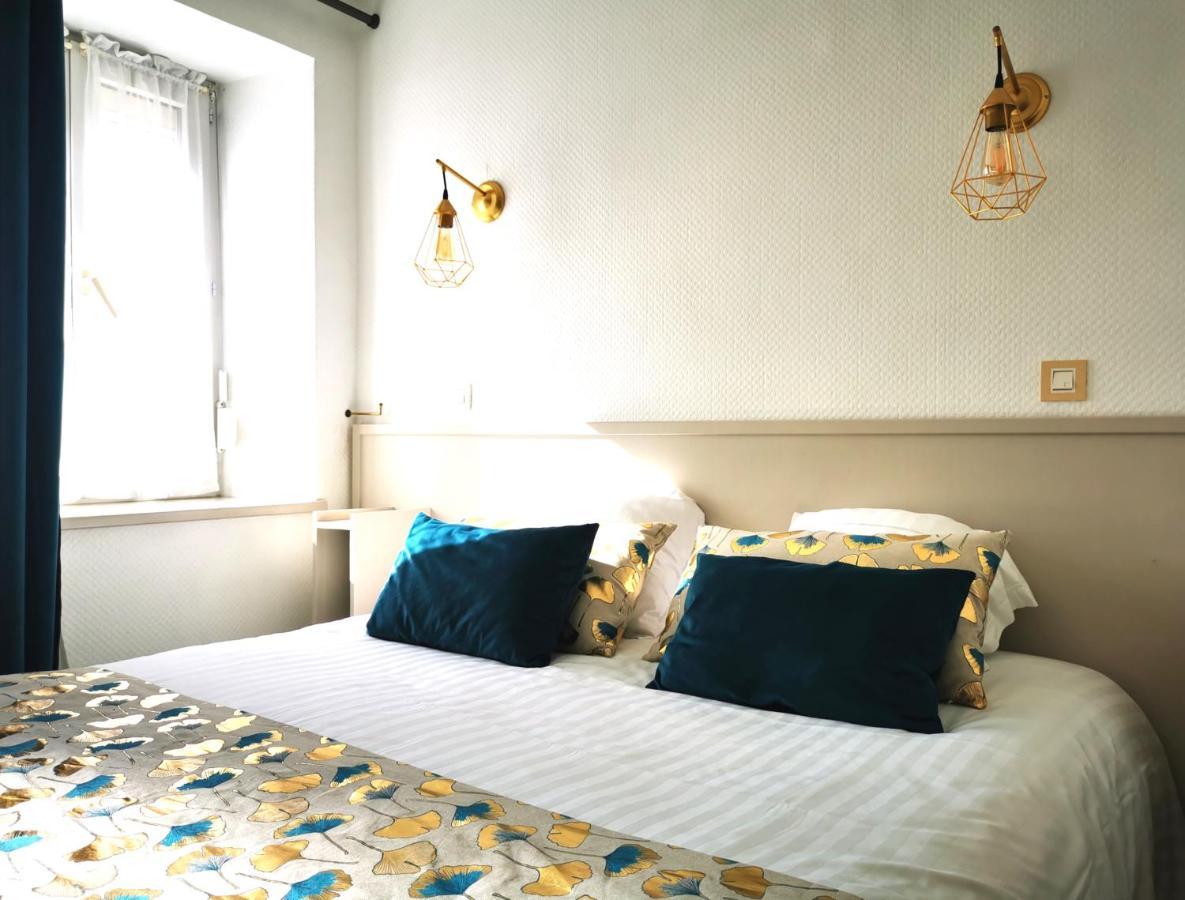 Отель Logis La Sapiniere Remilly-Aillicourt Экстерьер фото